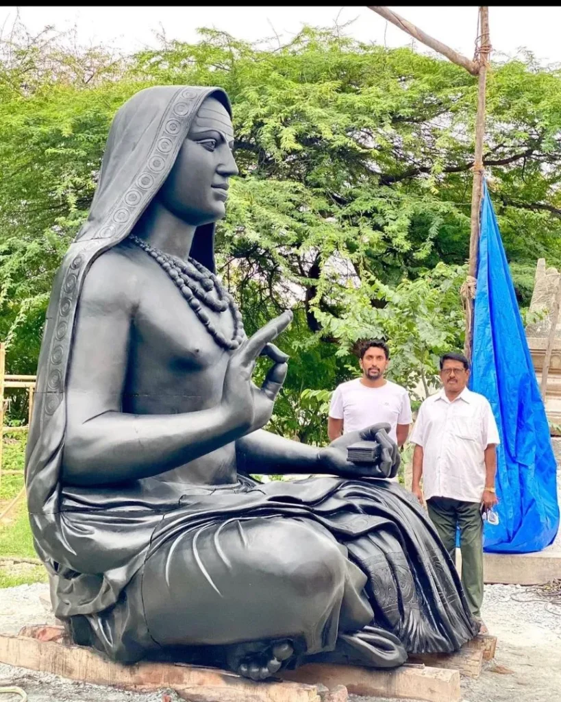 adi guru shankracharya ji murti