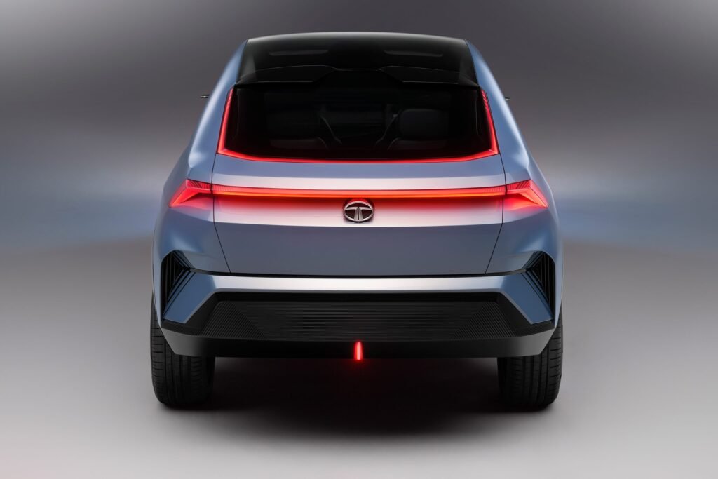 tata curvv dimension